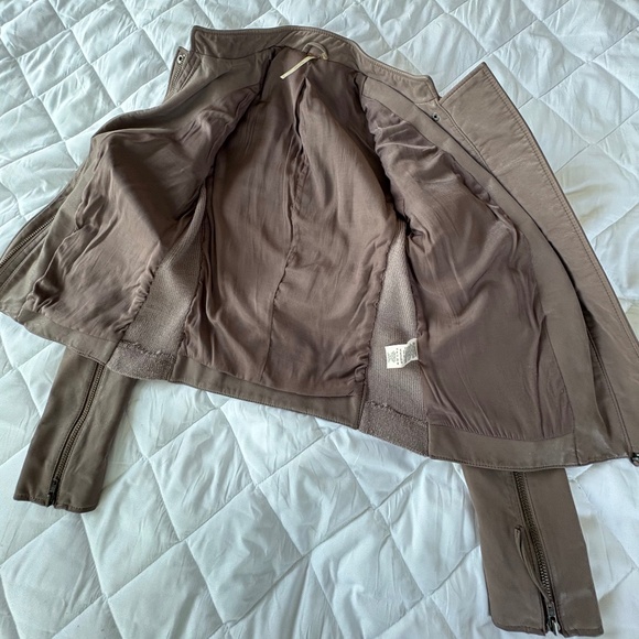 Free People Muted Purple Moto Vegan Leather Jacket Size 6 - Picture 3 of 6